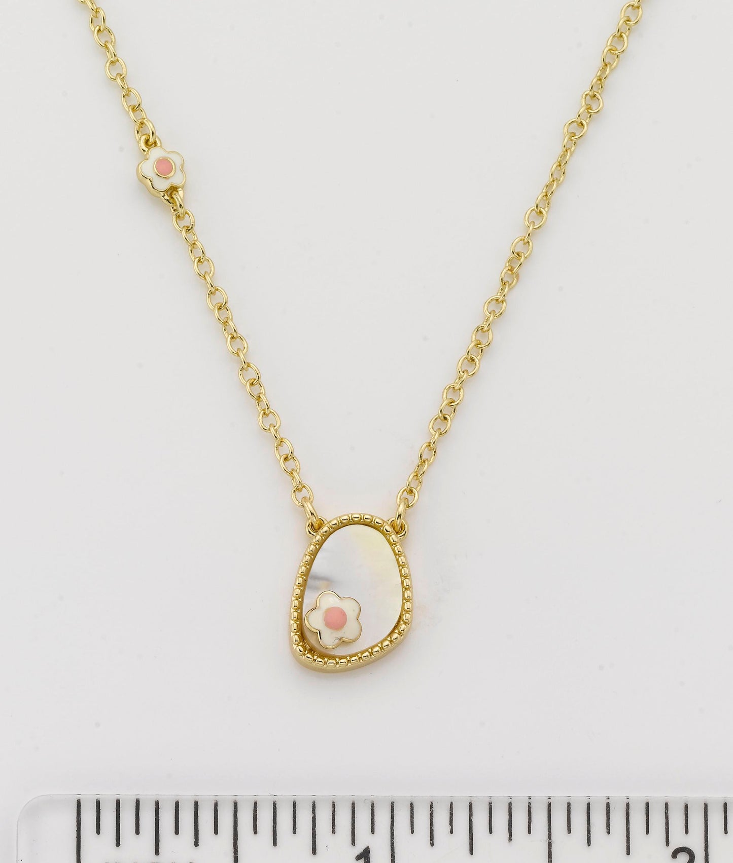 Mother Of Pearl Flower Necklace Wholesale