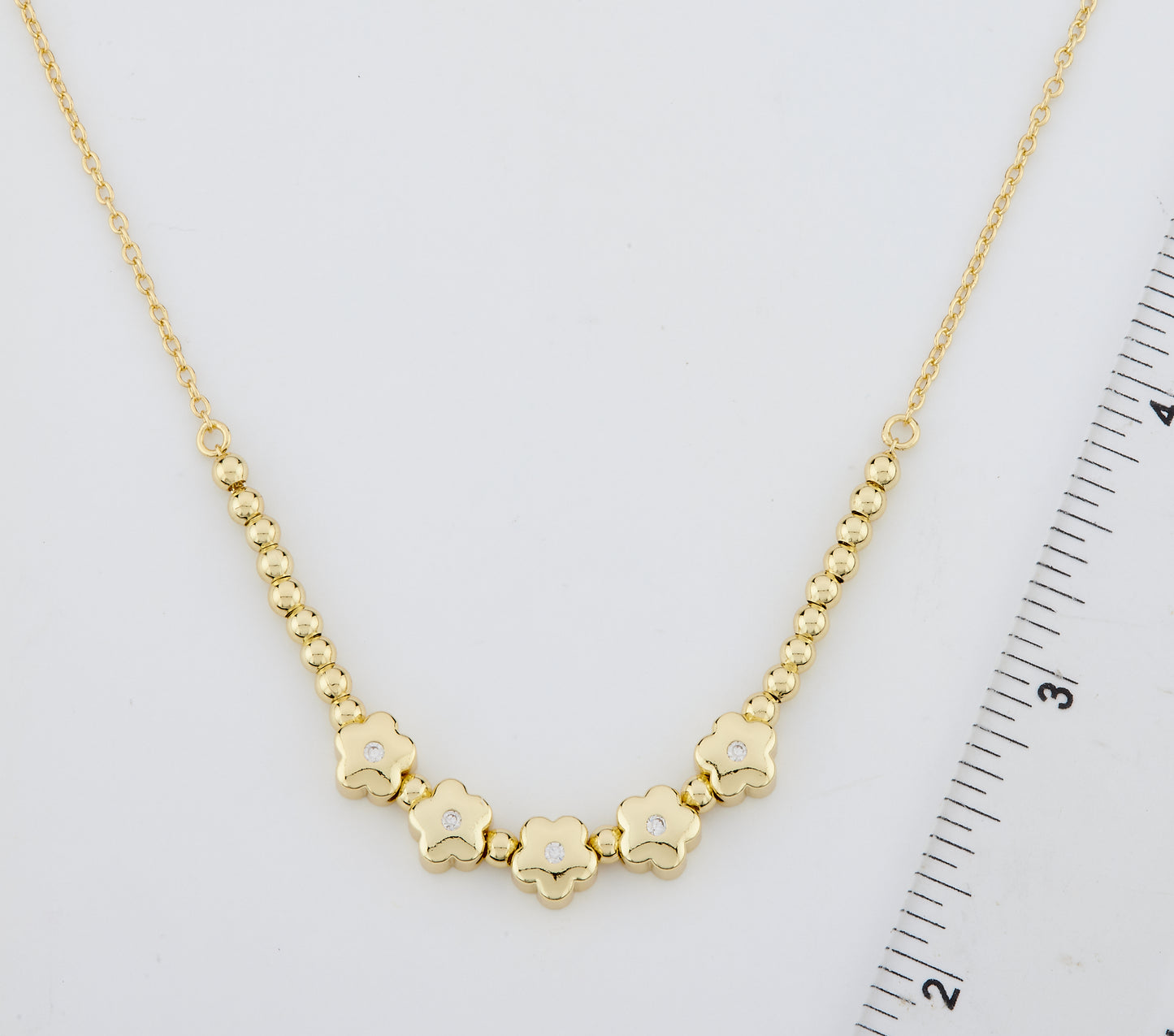 LMTS Classic! Bead & Flowers Center Necklace