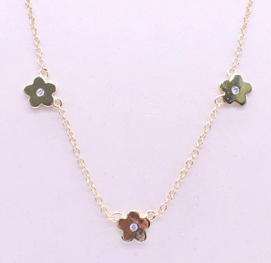 14k Gold Plated Cz Center Triple Flower Chain Necklace Wholesale