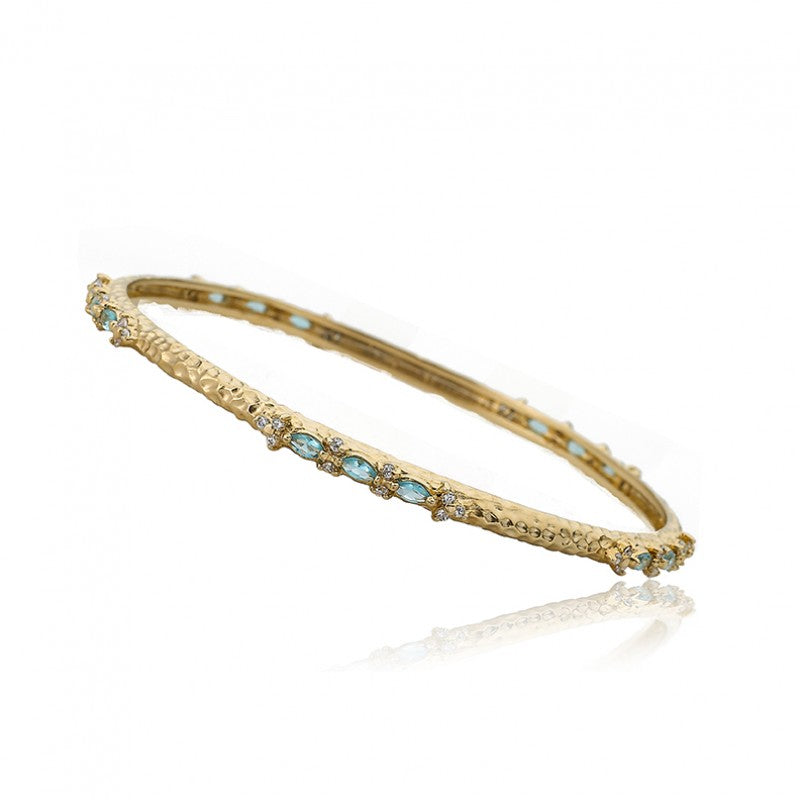 ARCTIC MIST Gold Satin Hammered Stones Bangle