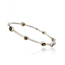 ARCTIC MIST Hammered Small Stones Thin Bangle