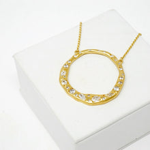 14k Gold Plated Retro Satin Open Circle Necklace